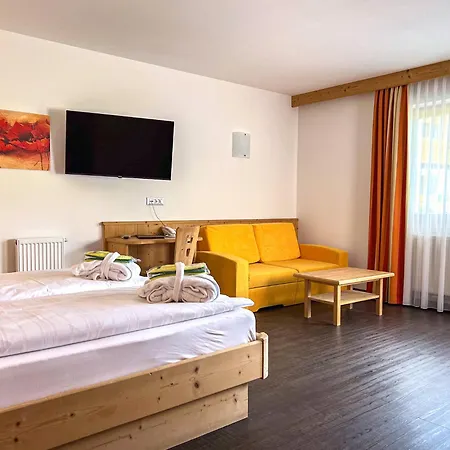 Garni Hotel Bel Vert-3